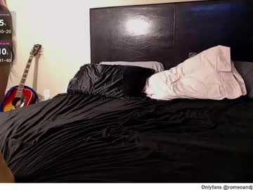 Foto porno Nebunii pe chat marca romeoandjuliet120 pe KUR.ro
