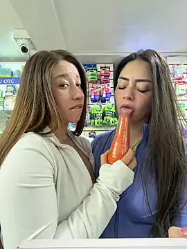 Foto porno Sex online cu roouse pe KUR.ro