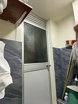 Foto porno Sex online cu roouse pe KUR.ro
