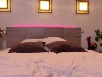 Foto porno Sex online cu roselyn_rose pe KUR.ro