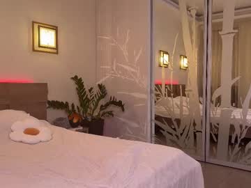 Foto porno Sex online cu roselyn_rose pe KUR.ro