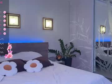 Foto porno Sex online cu roselyn_rose pe KUR.ro