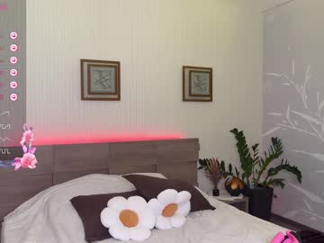 Foto porno Sex online cu roselyn_rose pe KUR.ro