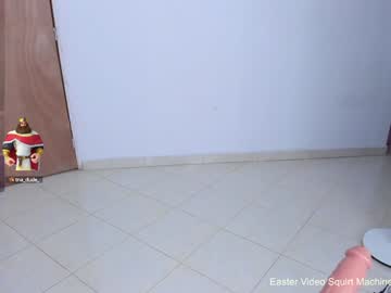 Foto porno sabrina_geek se dezbraca la web pe Chaturbate pe KUR.ro