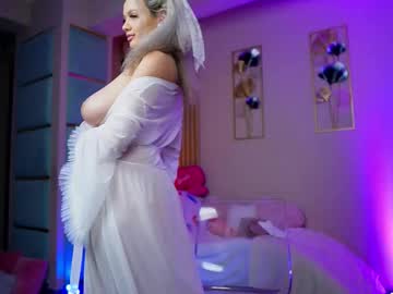 Foto porno Ganduri murdare cu sabrinajadex pe KUR.ro