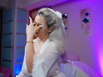 Foto porno Ganduri murdare cu sabrinajadex pe KUR.ro