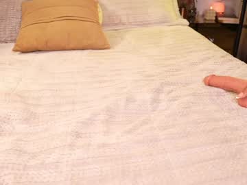 Foto porno Ganduri murdare cu sary_hott pe KUR.ro