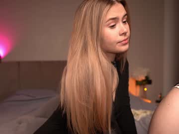 Foto porno Nebunii pe chat marca sashahoneyvice pe KUR.ro