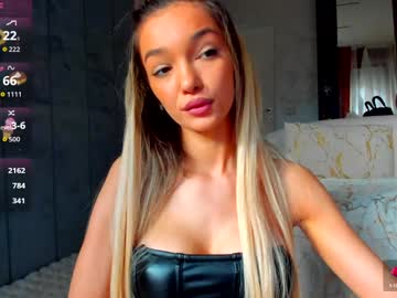 Foto porno sassyt33n descoperita pe video chat pe KUR.ro