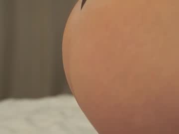 Foto porno Nebunii pe chat marca scarletmore pe KUR.ro