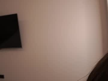 Foto porno Nebunii pe chat marca scarletmore pe KUR.ro