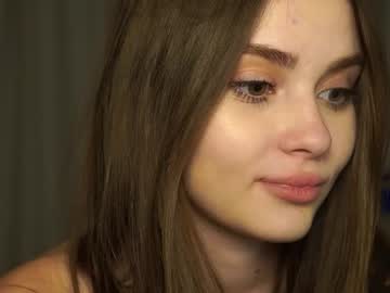 Foto porno Nebunii pe chat marca scarletmore pe KUR.ro