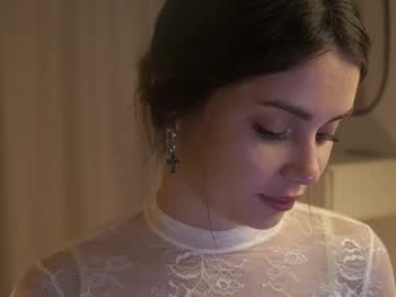 Foto porno Nebunii pe chat marca scarletmore pe KUR.ro