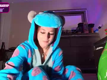 Foto porno Discutii intime cu scarlettgracevip pe KUR.ro