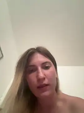 Foto porno secretcrazy69 vrea sex pe StripChat pe KUR.ro