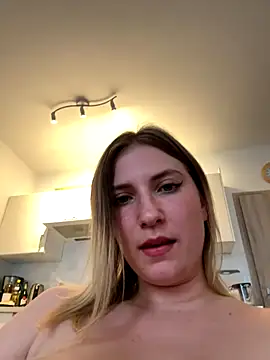 Foto porno secretcrazy69 vrea sex pe StripChat pe KUR.ro