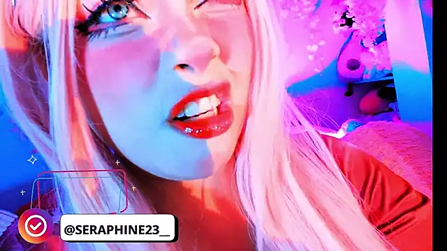 Foto porno seraphine23 descoperita pe video chat pe KUR.ro