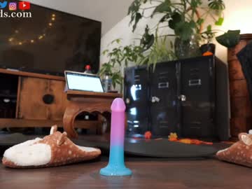 Foto porno Nebunii pe chat marca serareads pe KUR.ro