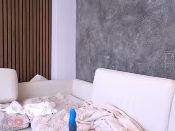 Foto porno serareads vrea sex pe Chaturbate pe KUR.ro