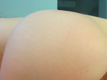 Foto erotica #1703974 pe KUR.ro