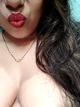 Foto porno Sex online cu sexyindi_couple pe KUR.ro