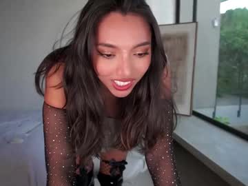 Foto porno sharon__baker_ ne arata tot la camera pe KUR.ro