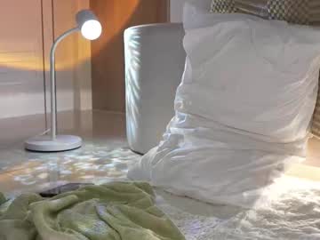 Foto porno Sex online cu shinyways pe KUR.ro