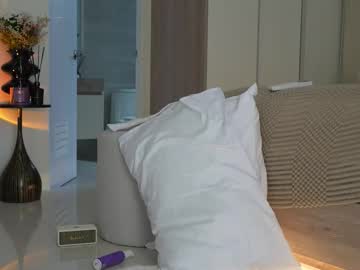 Foto porno Sex online cu shinyways pe KUR.ro