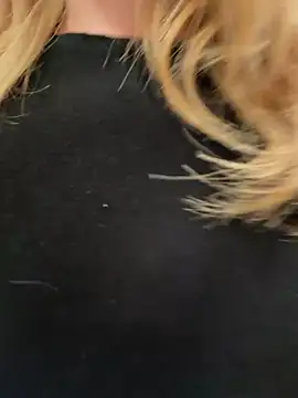 Foto porno shymasha descoperita pe video chat pe KUR.ro