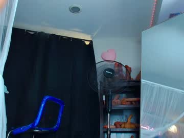 Foto erotica #200904 pe KUR.ro