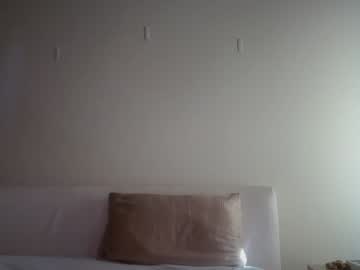 Foto porno Nebunii pe chat marca sieena pe KUR.ro