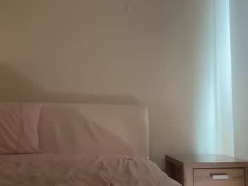 Foto porno Ganduri murdare cu sieena pe KUR.ro