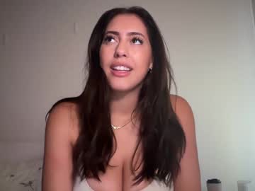Foto porno Nebunii pe chat marca sieena pe KUR.ro