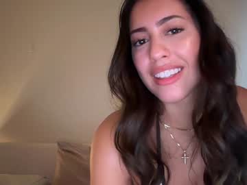 Foto porno Nebunii pe chat marca sieena pe KUR.ro