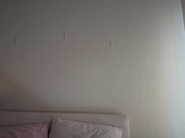 Foto porno Ganduri murdare cu sieena pe KUR.ro