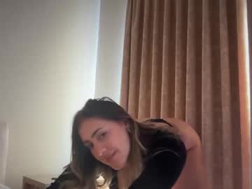 Foto porno Ganduri murdare cu sieena pe KUR.ro