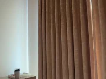 Foto porno Nebunii pe chat marca sieena pe KUR.ro