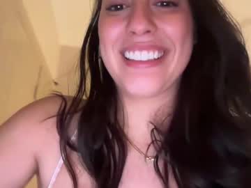 Foto porno Nebunii pe chat marca sieena pe KUR.ro