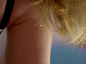 Foto erotica #3721189 pe KUR.ro