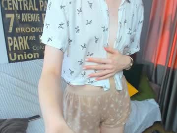 Foto porno silkencrave vrea sex pe Chaturbate pe KUR.ro