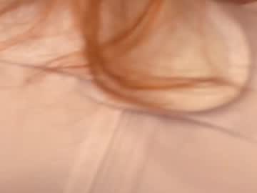 Foto porno silkencrave se dezbraca la web pe Chaturbate pe KUR.ro