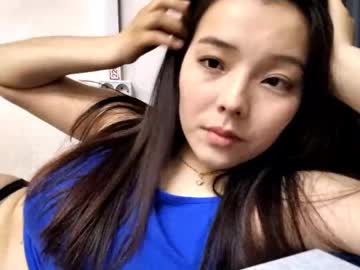 Foto porno Nebunii pe chat marca silverbarkus pe KUR.ro