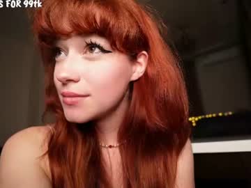 Foto porno sisukass ne arata tot la camera pe KUR.ro