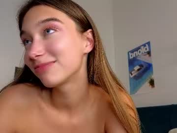Foto porno smoothnesss vrea sex pe Chaturbate pe KUR.ro