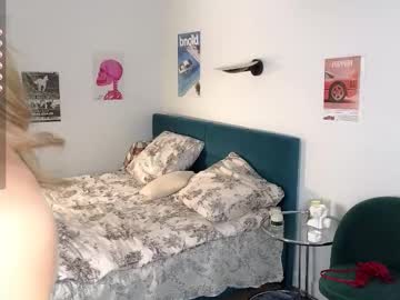 Foto porno smoothnesss vrea sex pe Chaturbate pe KUR.ro