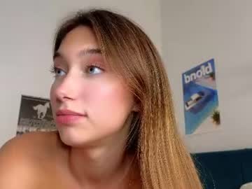 Foto porno smoothnesss vrea sex pe Chaturbate pe KUR.ro