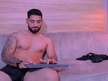 Foto erotica #4537943 pe KUR.ro