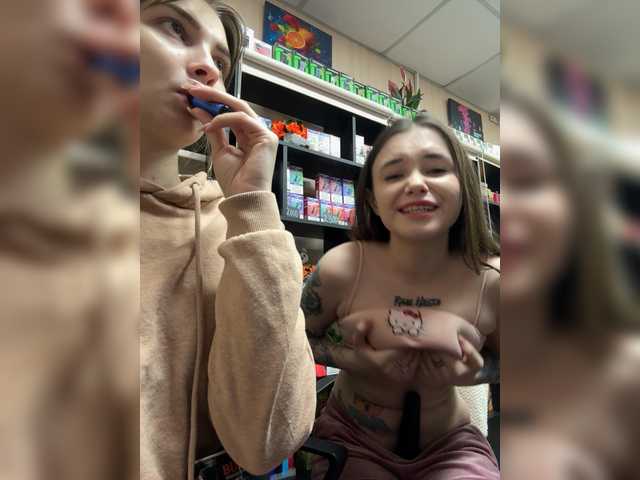 Foto porno Fantezii cu sofi-edvige pe BongaCams pe KUR.ro