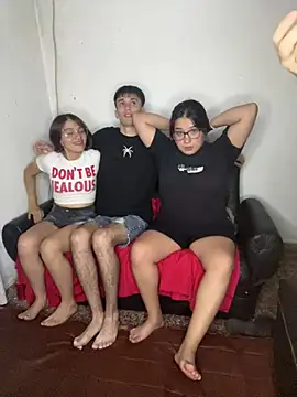 Foto porno Sex online cu sofiagonet pe KUR.ro