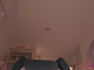 Foto porno Ganduri murdare cu soficb pe KUR.ro